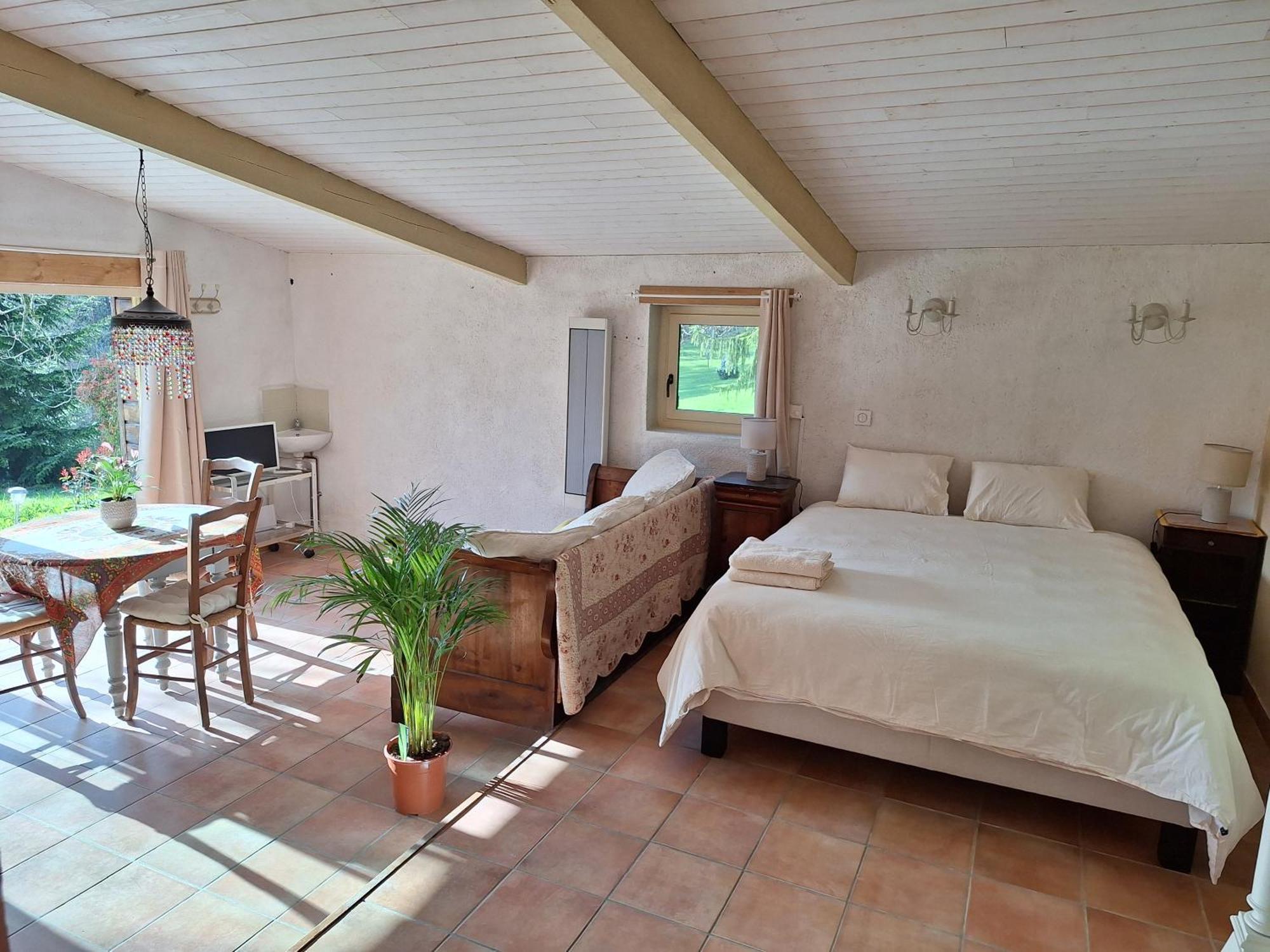 La Ferme Du Soleillal - Adult Only Vandrarhem Campagne  Exteriör bild
